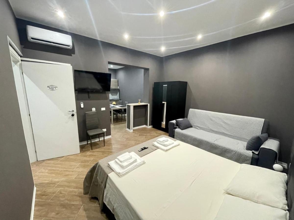 B&B Miramare Suite Borgo Таранто Екстер'єр фото